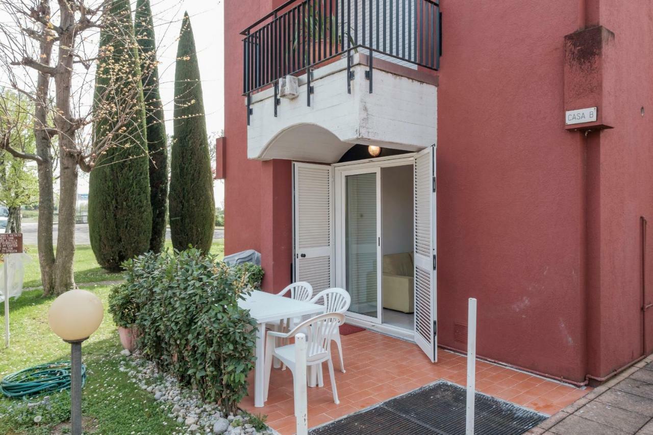 Residence Holiday Sirmione B8 Exteriör bild