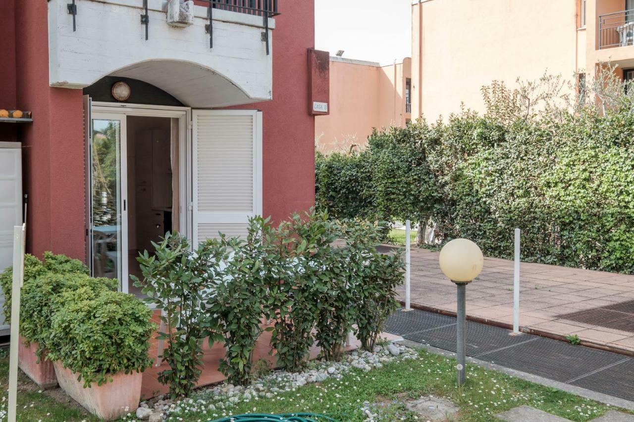 Residence Holiday Sirmione B8 Exteriör bild