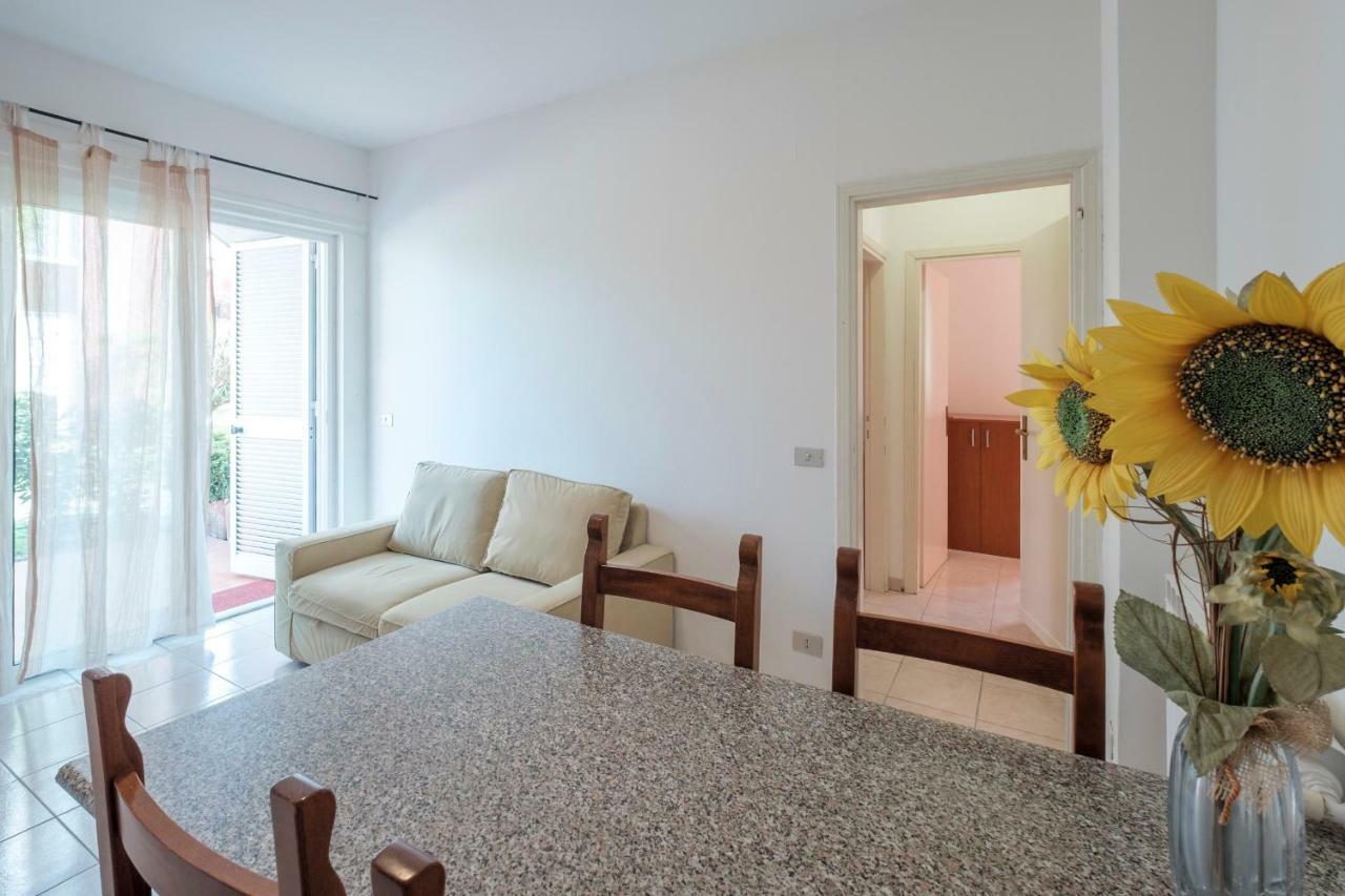Residence Holiday Sirmione B8 Exteriör bild
