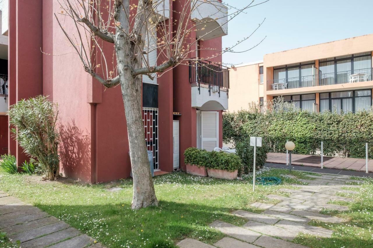 Residence Holiday Sirmione B8 Exteriör bild